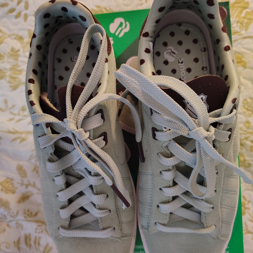 K-Swiss White Sneaker with Brown Tread Accents